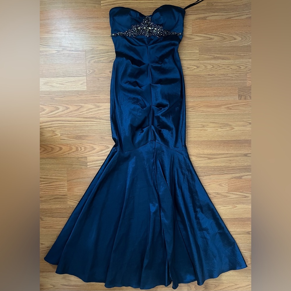 Vintage Y2K Stunning New With Tags Cache Elegant Navy Mermaid Sapphire Gown